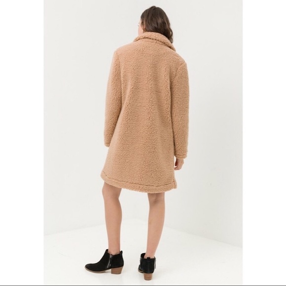 NWT Long Camel Teddy Bear Faux Fur Coat - Picture 3 of 5